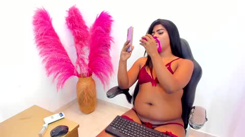 Diamont online show from January 2025 01:33:01 AM