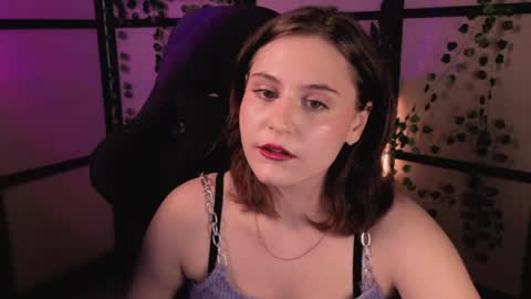 Diana online show from May 2026 12:42:01 PM