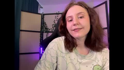 Snapshot of diana_floweri chatting on July 2026 10:02:01 AM Diana online show from July 2026 10:02:01 AM