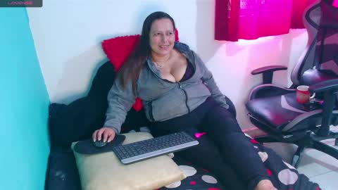 Diana Lozano online show from April 2026 04:23:01 PM