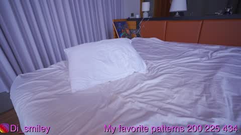 Snapshot of diana_smiley chatting on February 2025 02:03:02 AM Diana online show from February 2025 02:03:02 AM