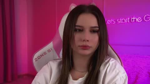 Diana online show from April 2026 01:41:02 PM