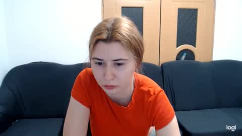 dianasmiey7 online show from January 2025 05:56:01 PM