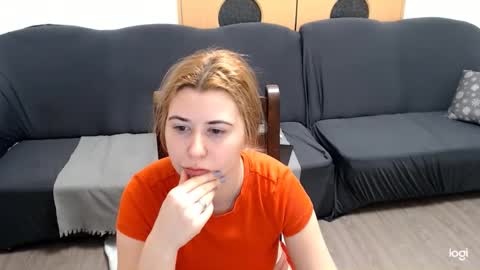 dianasmiey7 online show from January 2025 09:20:01 PM