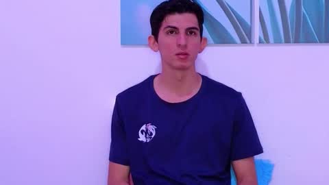 Ana  Leo online show from February 2026 01:59:01 PM