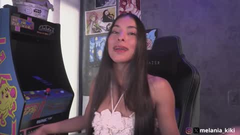 Melania   -    online show from October 2025 09:26:02 PM