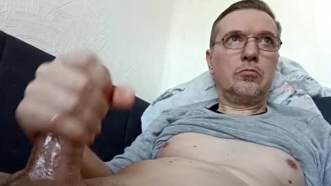 Antonio online show from November 2025 08:46:02 AM