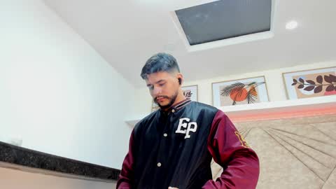 Snapshot of dickgriffith chatting on February 2025 12:00:01 PM Dick Griffith online show from February 2025 12:00:01 PM