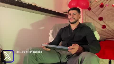 Snapshot of dickgriffith chatting on February 2025 05:19:02 AM Dick Griffith online show from February 2025 05:19:02 AM