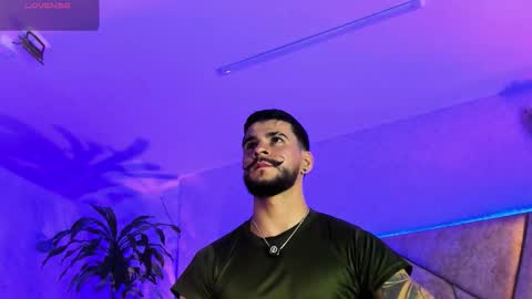 Snapshot of dickgriffith chatting on September 2025 01:15:02 PM Dick Griffith online show from September 2025 01:15:02 PM