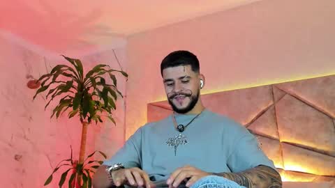 Snapshot of dickgriffith chatting on September 2025 07:14:02 AM Dick Griffith online show from September 2025 07:14:02 AM