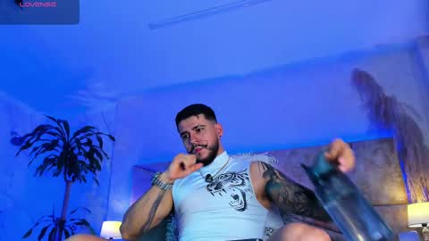 Snapshot of dickgriffith chatting on October 2025 12:58:01 PM Dick Griffith online show from October 2025 12:58:01 PM