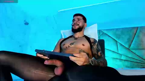 Snapshot of dickgriffith chatting on January 2026 01:17:02 PM Dick Griffith online show from January 2026 01:17:02 PM