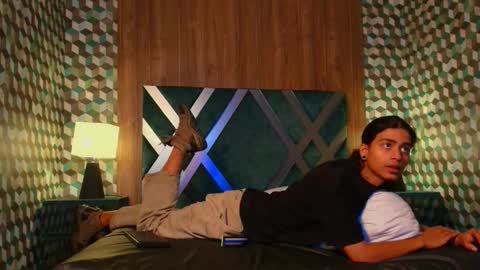 dickie_dicking online show from November 2025 09:32:01 PM