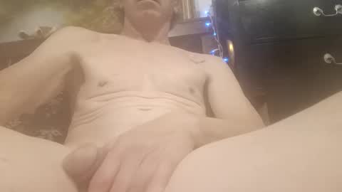 Snapshot of dickielee306251 chatting on January 2026 02:38:01 AM dickielee306251 online show from January 2026 02:38:01 AM