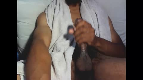 Snapshot of dickinner_xl chatting on June 2026 06:27:01 AM dickinner_xl online show from June 2026 06:27:01 AM