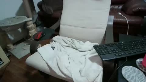 Snapshot of dickslayerdan chatting on February 2025 02:37:01 AM dickslayerdan online show from February 2025 02:37:01 AM