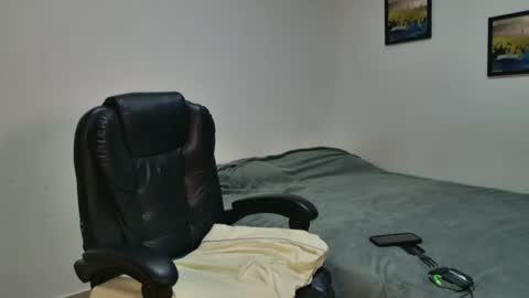Snapshot of diego_cazas chatting on July 2026 02:05:17 AM DIEGO CAZAS online show from July 2026 02:05:17 AM