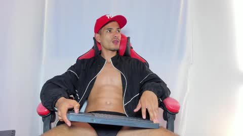 Diego lat online show from April 2026 11:15:02 PM