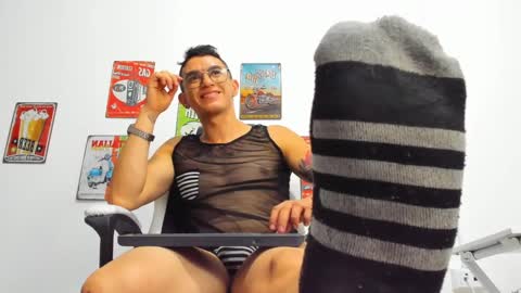 Snapshot of diegowesker chatting on February 2025 10:49:02 PM diegowesker online show from February 2025 10:49:02 PM