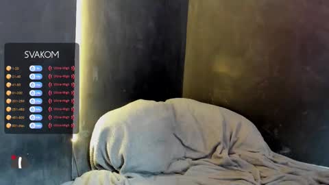 diemond_latinx98 online show from October 2025 03:10:01 PM