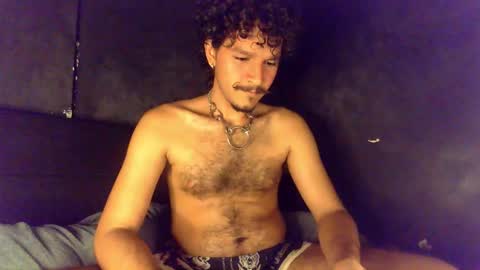 diemond_latinx98 online show from March 2026 04:57:02 AM