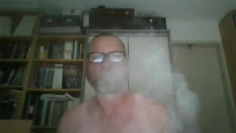 Snapshot of dierenfeld chatting on June 2026 11:13:01 PM dierenfeld online show from June 2026 11:13:01 PM
