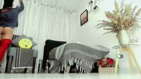 difiortiffany online show from April 2026 02:06:01 AM