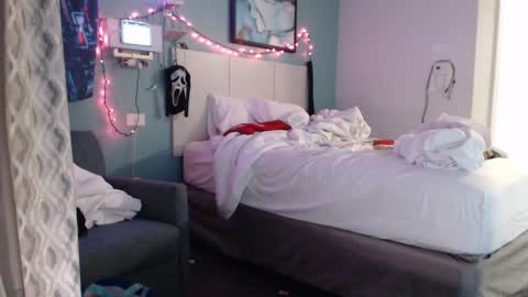 Digital Dust online show from October 2025 02:21:02 AM