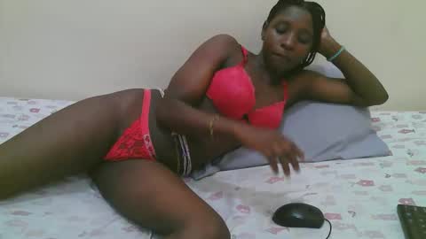 Dijah online show from December 2025 12:40:01 AM