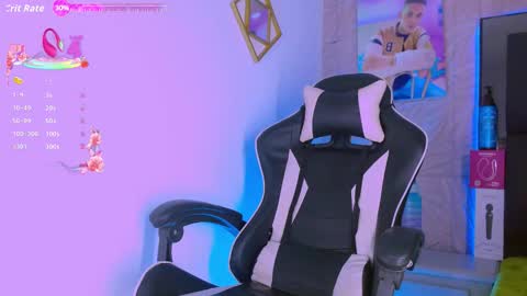 Dilan online show from November 2025 07:48:02 PM