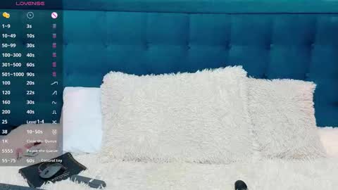  DILAN online show from December 2025 07:53:02 PM