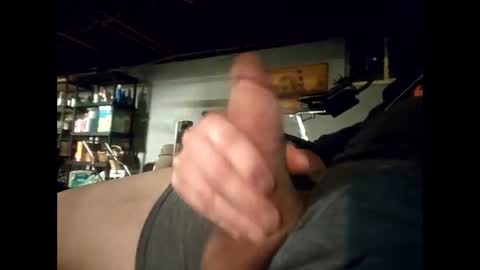 Snapshot of dilf_watchme chatting on January 2025 04:26:01 AM Mr. Dilf online show from January 2025 04:26:01 AM