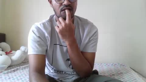 dilip_09 online show from January 2025 09:29:02 AM