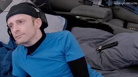 Dilldough405 online show from September 2025 05:01:01 PM