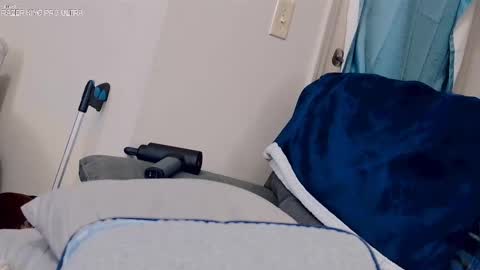 Dilldough405 online show from December 2025 09:26:02 AM