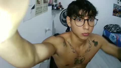 dillom420 online show from December 2025 07:23:02 PM