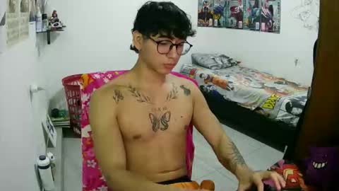 dillom420 online show from January 2026 03:45:02 AM