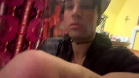 Snapshot of dimepiecebottom chatting on February 2025 12:11:01 PM dimepiecebottom online show from February 2025 12:11:01 PM