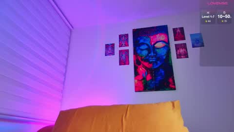 Julian Independent Model online show from February 2026 12:51:02 AM