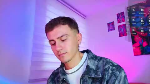 Julian Independent Model online show from March 2026 10:46:01 PM