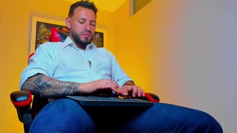 Snapshot of dimitri_master chatting on October 2025 10:18:02 PM Angel Dimitri online show from October 2025 10:18:02 PM