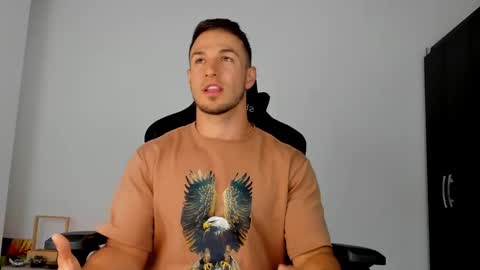 dimitricaruso online show from March 2025 10:38:02 PM