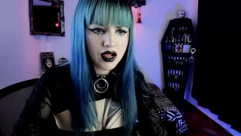 dimmuanddarkness online show from November 2025 08:35:02 AM