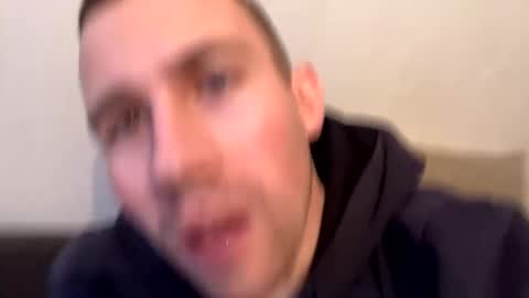 D  V  online show from January 2025 10:37:01 AM