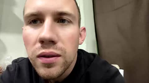 D  V  online show from January 2025 04:54:01 PM