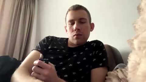 D  V  online show from January 2025 10:39:02 AM