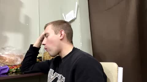 D  V  online show from January 2025 02:38:02 PM