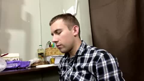 D  V  online show from January 2025 07:50:01 PM