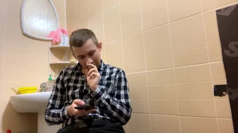 D  V  online show from January 2025 05:38:02 PM